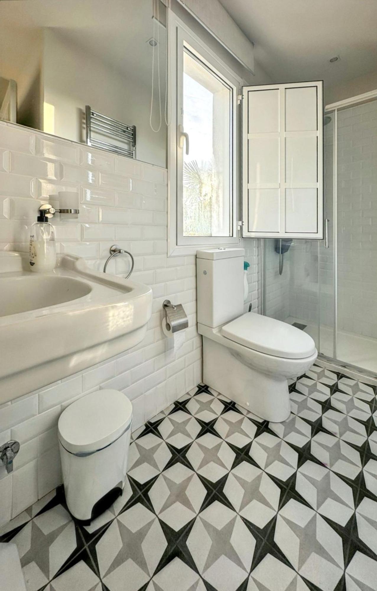 Beautiful Holiday Home In Po De Llanes With Sea View Eksteriør bilde